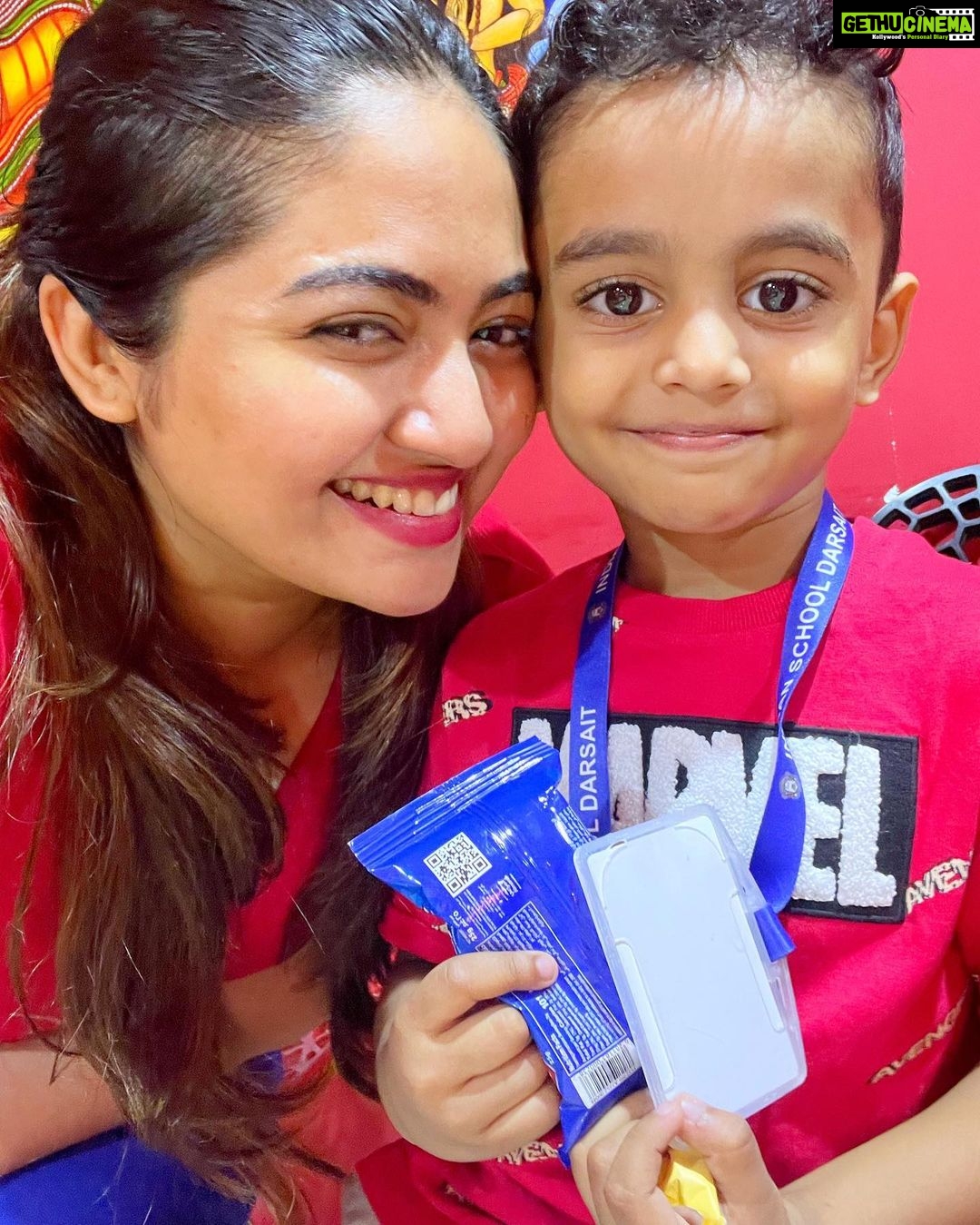 Shaalin Zoya Instagram - Meet my cute little boyfriend. He stole my heart ❤️ Muscat, Oman