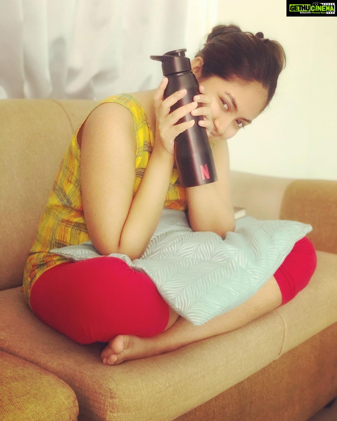 Shaalin Zoya Instagram - Netflix and chill.
