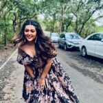 Shafaq Naaz Instagram – Blessed mess ✨✨
.
.
Styling @purvabansal5 
Outfit @purvisethiacouture 
Make up @makeoverbysejalthakkar 
Hair @trivenihairstylist 
Team @greenlight__media
