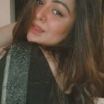 Shafaq Naaz Instagram - Ishq ye pa ke main Tera♥️