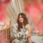 Shafaq Naaz Instagram – Eyes full of stories; heart full of memories ♥️

.
.
Photographer – 
@deepak_das_photography 
Makeup – @celebsmakeupbysejal 
Hair – @rouge_makeovers 
Outfit – @ikichic_official 
Location – @truetrammtrunk X @iampuneetgidwani 
Team – @greenlight__media