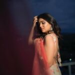 Shafaq Naaz Instagram – Ishq ye paa ke main Tera nikhar jao jiiiii✨✨✨