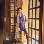 Shahid Kapoor Instagram – Sunny and sunshine ☀️