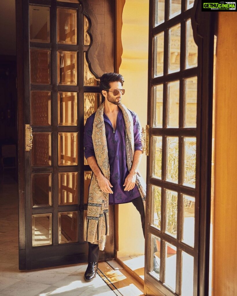 Shahid Kapoor Instagram - Sunny and sunshine ☀️