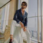 Shahid Kapoor Instagram – BLUE DADDY

Shot by: @mayank_mudnaney 
Makeup: @james_gladwin_ 
Makeup assistant: @mahendra.kanojia 
Hair by: @aalimhakim
Hair assistant: @shahrukhshaikh9519 
Outfit: @snbyshantanunikhil
Sunglasses: @prada @turakhiaopticians
Style by: @styledbychandani @style.cell 
Style team: @thecrazy_fattygirl
Dressman: @thebombaydressman 
Managed by: @chanchal_dsouza 
Digital agency: @59thparallel 
Security: @parvez_pzee 
PR agency: @think_talkies