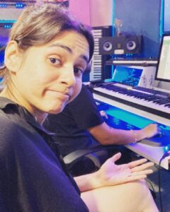 Shalmali Kholgade Instagram - An album of my WhatsApp selfies to friends + 

a picture my husband took of me post a show.. he laughed so hard he woke me up.. and since I’m such a giving person Il let you have a laugh too. You can thank me in the comments. Ok baaaai 👋