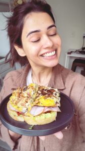 Shalmali Kholgade Instagram - Part of my self improvement on this trip is to cook every meal. I’m beginning to really believe that my breakfast sandwich is irreplaceable. Here’s how I’ve been making it. 

#homecookedmeal #breakfast #breakfastsandwich