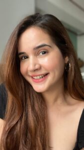 Shivshakti Sachdev Instagram - Everyday Office Makeup Look Step One - Concealer @maybelline_ind Step Two - Blush @pixibeauty Step Three - Glow Serum @kaybykatrina #makeupartist #summer #love #recommended #best #everyday