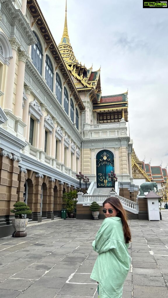 Shivshakti Sachdev Instagram - Bangkok, Reclining Buddha and Grand Palace greatest collection of architecture and culture treasures. Bangkok got many sides to it. Outfit @cosset.clothing Don't miss this one!! #thailand #bangkok #grandpalace #love #travel #achitecture #recommended