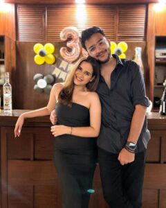 Shivshakti Sachdev Instagram - My Favourite Day of the Year 💜

What I am 30 Already? 

#birthday #30 #love #happy #blessed #familytime #friendship #life