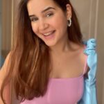 Shivshakti Sachdev Instagram - Today's FIT Outfit details in my Stories Earrings @hm Bag @mini_wesst #fit #outfits #ootd #outfitoftheday #outfitinspiration #fashionblogger #summeroutfit