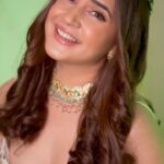 Shivshakti Sachdev Instagram - When you love Indian Outfits !! #reels #indianoutfits #traditionaloutfit #ethniclook #designeroutfits