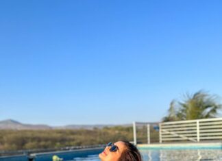 Shivshakti Sachdev Instagram - free🌸 Property : Casa Paun @stayvista_official #holiday #staycation #pool #happytimes #swimsuit #lake