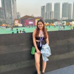Shivshakti Sachdev Instagram – Lollapalooza Weekend💜

#lollapalooza #musicfest #nicemoments #mumbai #mumbaicity