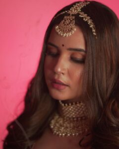 Shivshakti Sachdev Instagram - Wedding Saga with SS 

I Heart You guys for always showering so much love! 
Grateful 🧿

Outfit 1 @the_clothing_rack_ 
Outfit 2 @fittingroomcouture 
Outfit 3 @fittingroomcouture 
Outfit 4 @truebrowns 
Outfit 5 @pink_cactii 

#weddingoutfits #indianoutfits #traditionaloutfit #designeroutfits #ethniclook #ethniclove