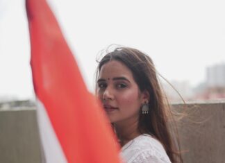 Shivshakti Sachdev Instagram - Happy Independence Day 🇮🇳 Be the Change you want to see in your Country🇮🇳 #independenceday #india #indian #15thaugust #indianflag🇮🇳 #bethechange #country #independent