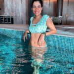 Shreya Dhanwanthary Instagram – Pool Day 
.
@langhamgoldcoast @australia @destinationgoldcoast @queensland
.
Photographed by @manishamakwana18 ❤️ Surfers Paradise, Gold Coast