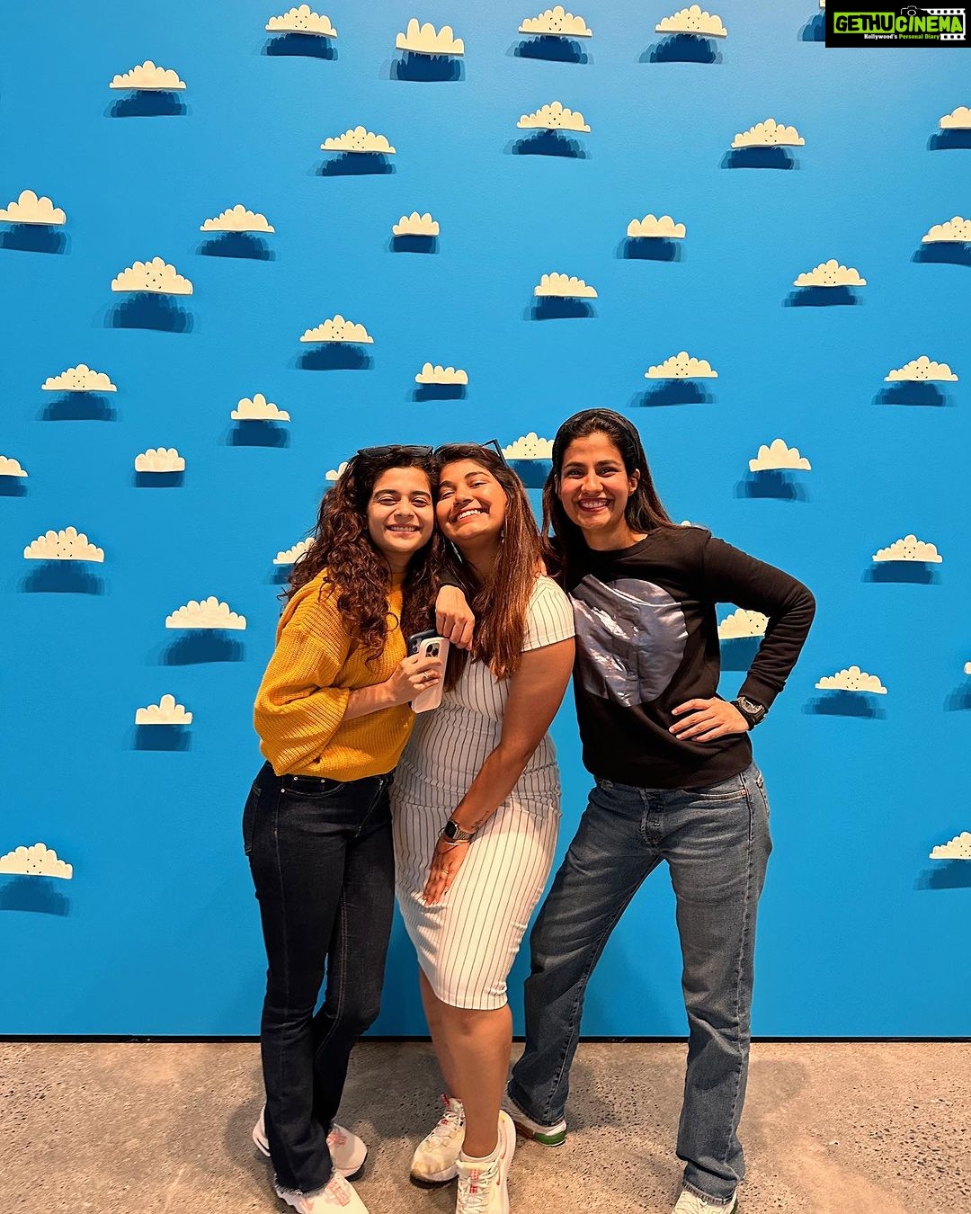 Shreya Dhanwanthary Instagram - HOTA Hai! . @hotagc @destinationgoldcoast @langhamgoldcoast @australia @queensland @mipalkarofficial @manishamakwana18 Gold Coast, Queensland