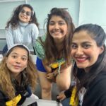 Shreya Dhanwanthary Instagram - Gold Coast-ing! . @australia @destinationgoldcoast @langhamgoldcoast @mipalkarofficial @manishamakwana18 @ayushi.20 @queensland @goldcoasthelitours Broadbeach, Queensland, Australia