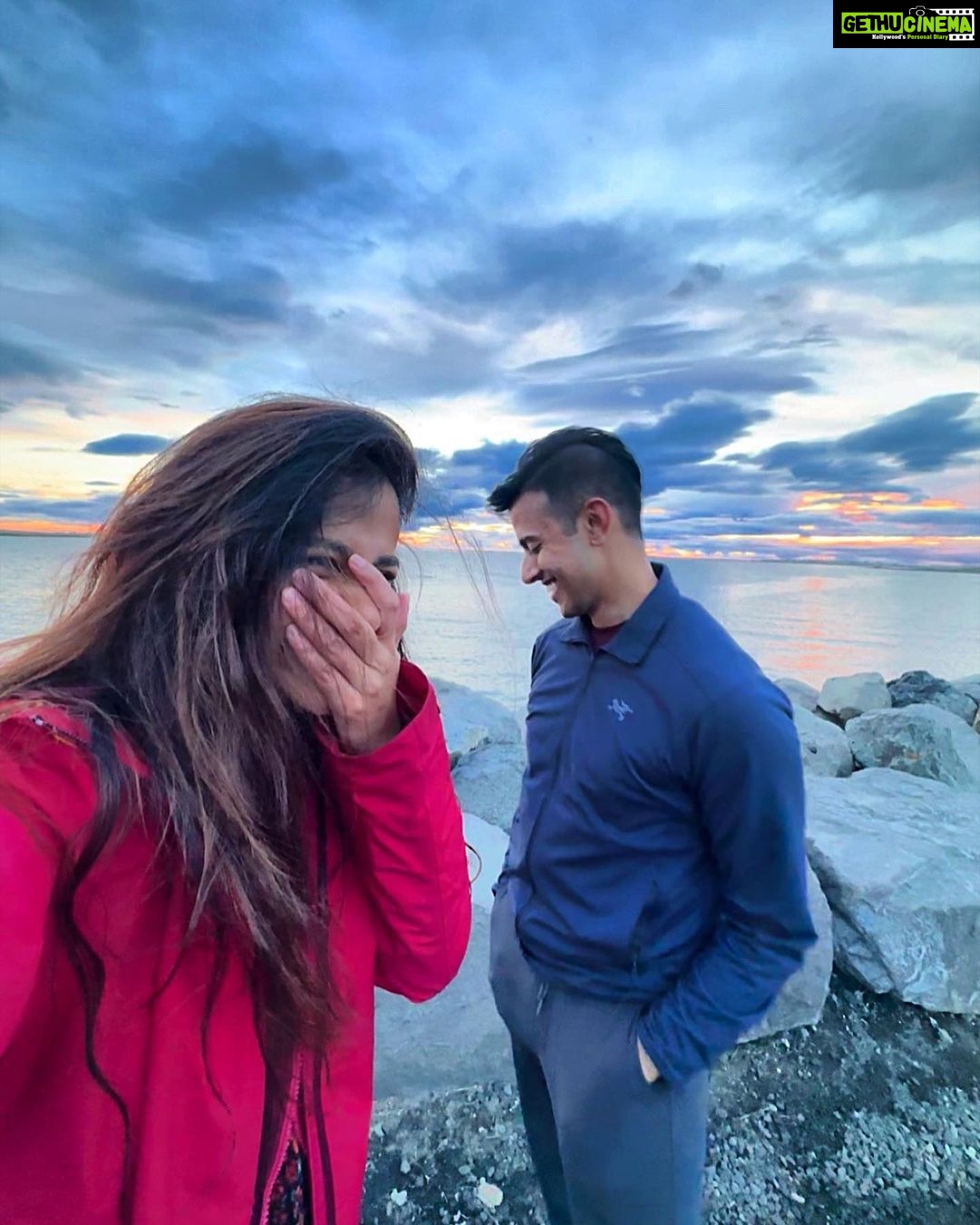 Shreya Dhanwanthary - 91K Likes - Day 9 in Dreamland 🇮🇸