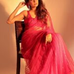Shreya Dhanwanthary Instagram – Gulaab Loading…
.
For the Guns & Gulaabs premiere
@netflix_in @rajanddk @d2r_films @iamsumankumar @manishamakwana18  #yummyamini 
.
Photographed by @sjframes 

Styled by @bharati_kokane 

Hair & Makeup by @makeupnhairbyankita 

Wearing @sawangandhiofficial 
Jewels @akulyajewels @tsaraofficial