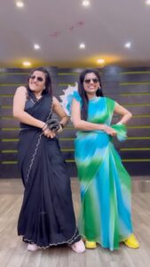 Siri Hanumanth Instagram - We have only seen this kinda reels on insta… but doing it for the very first time is giving us another high!!!! We loved it!!! Do you???? Do comment 🥰❤️ Choreographer/ 🎥/✂️@kingkumar_official Wearing Kajal - @pari.designers_ Siri - @elegant_threads_by_salma #dancereel #rjkajal #sirihanmanth #kick2 #kick2dancereel #kukkurukuru #kick2song #kick2songs #dancereels #telugusongdancereels