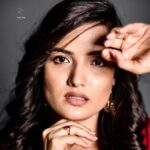 Siri Hanumanth Instagram - You do not just wakeup and become the butterfly!! Growth is a process ❤️ . . Wearing @gummadidalashashi.label Stylist @greeshma_krishna.k 🎥 @rt__photography_rt