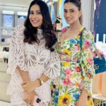 Smriti Khanna Instagram - Fragrance Wardrobing Masterclass with @memo.paris at @tirabeauty The whole session took me through a range of fragrances from @memo.paris and taught me how we can build a collection of scents to complement the season, a special occasion, outfits or even your mood of the day. @mdpindofficial Wearing @aliceandolivia