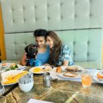Smriti Khanna Instagram - My favourite moments from our comfortable stay at the very lovely The Westin Singapore which is located in the vibrant Marina Bay Area. The infinity pool, city views, delicious meals and hospitable staff made our stay truly exhilarating. @thewestinsingapore, #WestinSG