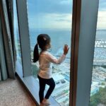 Smriti Khanna Instagram - My favourite moments from our comfortable stay at the very lovely The Westin Singapore which is located in the vibrant Marina Bay Area. The infinity pool, city views, delicious meals and hospitable staff made our stay truly exhilarating. @thewestinsingapore, #WestinSG