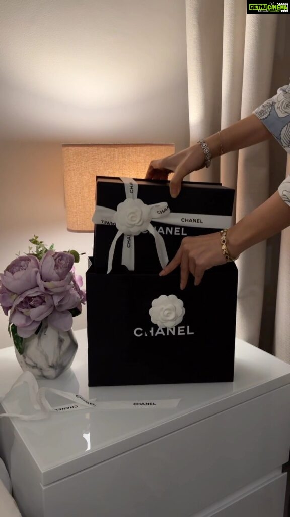 Smriti Khanna Instagram - Unboxing my Boy Chanel 🖤 . . . . . . . . . #chanel #boychanel #unboxing #chanelbag