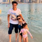 Smriti Khanna Instagram - No, she doesn’t sell seashells on the seashore .. just collects them and puts them back in the sea 🐚 #MagicalDays with #favorites Palm Beach, Dubai