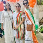 Smriti Khanna Instagram - Celebrating 76 years of Independence 🇮🇳#JaiHind Azaadi ka jashn organised by Rotary Club of Mumbai in association with Juhu Citizens Welfare Group