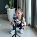 Smriti Khanna Instagram - Let's go in the new season with @hm @hmkids #HMKids Little miss Photographer at work 📸 Dubai, United Arab Emirates