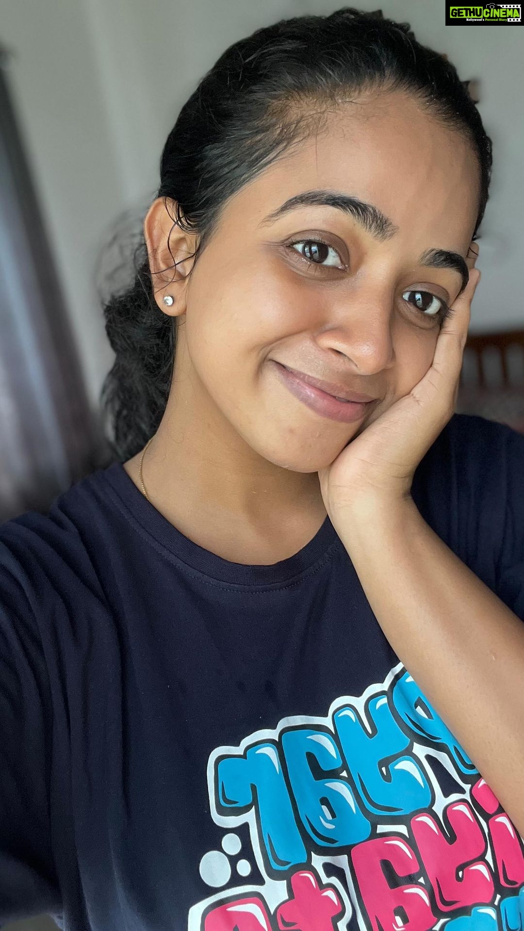 Sneha Babu Instagram - I had a really good time doing this! Products used:- Cleansing Water:- Garnier Micellar Cleansing Water Face Wash:- The Face Shop Rice Water Bright Foaming Cleanser Scrub:- The Face Shop Smart Peeling Honey Black Sugar Scrub DIY Face Mask:- Besan, Kasturi Manjal and Curd To remove facial hair:- Patanjali Aloevera Gel and a face razor Sheet mask:- Garnier Vitamin C serum mask Moisturiser:- Pond’s Light Moisturiser