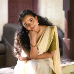 Sneha Babu Instagram – Onam🌼

Stylist:- @stylestoriesbypriyanka 
Mua:- @hair.and.makeup.by.sree 
Pc:- @deejesh_madanan_photography 
Costume:- @s.w.a.s.h_ 
Accessories:- @brahma_jewels