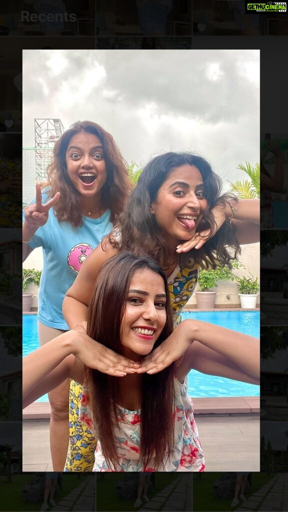 Sneha Bhawsar Instagram - Three musketeers, unstoppable together😂😂😂 #snehabhawsar #aishwaryasharma #sheetalmaulik #funnyreel #trendingreels #comedy #comedyvideos #madness #friends
