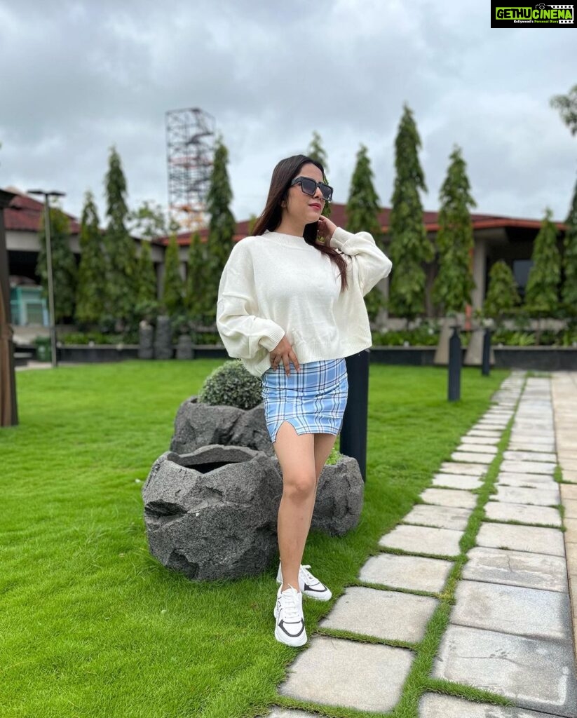 Sneha Bhawsar Instagram - Use "SNEHA10" to avail Exclusive offer while booking.. For reservations, Call or WhatsApp on - +917045970727. @treatresort_silvassa @urban.nxt @treat.hotels.and.resorts #photography #classy #fashion #style #starplus #actress #travelgram #treveldiaries #streetphotography #naturelovers #outfitoftheday #positivevibes