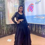 Sneha Bhawsar Instagram – Born to shine ✨ 

📍- @eema.india  @westinmumbaipowai 
Outfit- @miraya_by_pooja_khosla 
Makeup and hair I did it myself 😉

#eema #eemaxglobalawards2023 #starplus #westernwear  #gown #blackoutfit #snehabhawsar 
#classy #fashion #style
