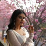 Soundariya Nanjundan Instagram - Vision✨unseen 📸 🌸 🌸 📸 - @bhoopalm_official 🫰🏻 Outfit- @mayon_by_subhathracouture Hairdo - @meghna_makeoverartistry 🪷 stylebyme ✨ 🌸 🌸 🌸 #JoshMeinAaja @officialjoshapp @joshapp.tamil #soundariyananjundan #bangalore #cherryblossom #streetstyle #fashion #style #streetwear #ootd #streetphotography #fashionblogger #photography #streetfashion #street #instagood #fashionstyle #fashionista #instafashion #outfitoftheday #outfit #love #photooftheday #model #lifestyle #like #art #instagram #styleblogger #picoftheday #follow Bangalore, India