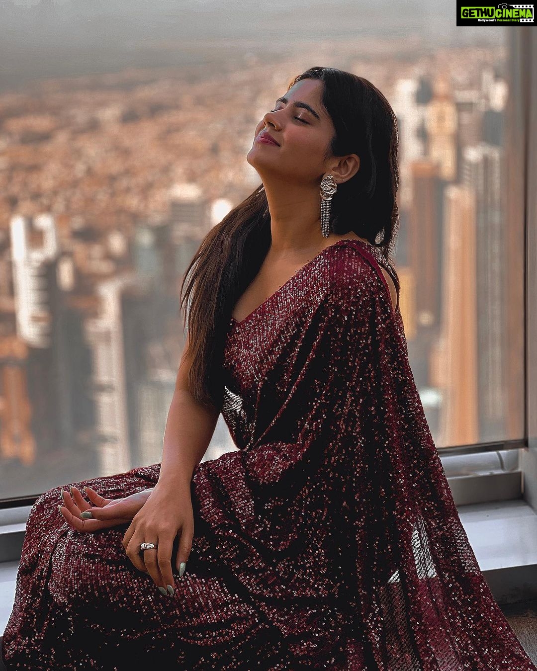 Soundariya Nanjundan Instagram - When the view from Burj Khalifa is breathtaking, but so is your saree ♥️ 🗼 Feeling proud of my heritage and my fashion choices! because sometimes you need to add a little spice to your life😉 🗼 "Bringing a touch of tradition to Burj Khalifa - saree style" 📸- @bhoopalm_official Styledbyme ✨ 🗼 🗼 🗼 🗼 #soundariyananjundan #burjkhalifa #dubai #uae #dubaimall #dubailife #mydubai #travelphotography #model #abudhabi #dubaifashion #emirates #jumeirah #visitdubai #chennai #dubai🇦🇪 #photography #travel #dubailifestyle #palmjumeirah #saree #blogger #fashion #dubailuxury #dubailife #dubaistyle #burjkhalifadubai #travelblogger #love #instagood #fashionmodel At the Top, Burj Khalifa