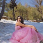 Soundariya Nanjundan Instagram - I'm wandering through a snow-covered landscape, where every step feels like a new adventure🌸 ❄️ Series : Frozen Girl 📸 - @karthikha_photography Stylist : @neelam_stylist Videography: @styl_by_prathi Assistant: @ranjith_ranil Edit : @incomplete.storiezz #soundariyananjundan 🌸 🌸 🌸 🌸 🌸 🌸 #kashmir #gulmarg #cinderella #instagram #reels #reelsinstagram #trending #india #destination #snow #winter #nature #mountains #photography #travel #mountain #love #naturephotography #winterwonderland #photooftheday #cold #snowday #instagood #adventure #travelphotography #ice #picoftheday #beautiful #sky Kashmir A Heaven On Earth