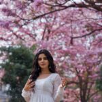 Soundariya Nanjundan Instagram - Bangalore's streets have never looked more magical than during cherry blossom season 🌸 🌸 🌸 📸- @bhoopalm_official 🫰🏻 Outfit- @mayon_by_subhathracouture Hairdo - @meghna_makeoverartistry 🪷 #stylebyme ✨ 🌸 🌸 🌸 #soundariyananjundan #bangalore #cherryblossom #streetstyle #fashion #style #streetwear #ootd #streetphotography #fashionblogger #photography #streetfashion #street #instagood #fashionstyle #fashionista #instafashion #outfitoftheday #outfit #love #photooftheday #model #lifestyle #like #art #instagram #styleblogger #picoftheday #follow Bangalore, India