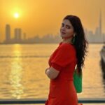 Soundariya Nanjundan Instagram - I’ve never met a sunset like this 🥺 The sky is putting on a show☄️ 🌅 📸- @bhoopalm_official 📍- @dubaicreekharbour 🌆 Outfit- @zara Accessories - @hm 🌅 🌅 🌅 🌅 #soundariyananjundan #dubaicreek #sunset #nature #photography #sky #travel #photooftheday #dubai #love #sunsetphotography #naturephotography #beach #sun #instagood #summer #beautiful #sea #picoftheday #clouds #photo #travelphotography #sunsetlovers #sunsets #instagram #uae #naturelovers #photographer #sunsetlover #dubaicreekharbour Dubai Creek Harbour