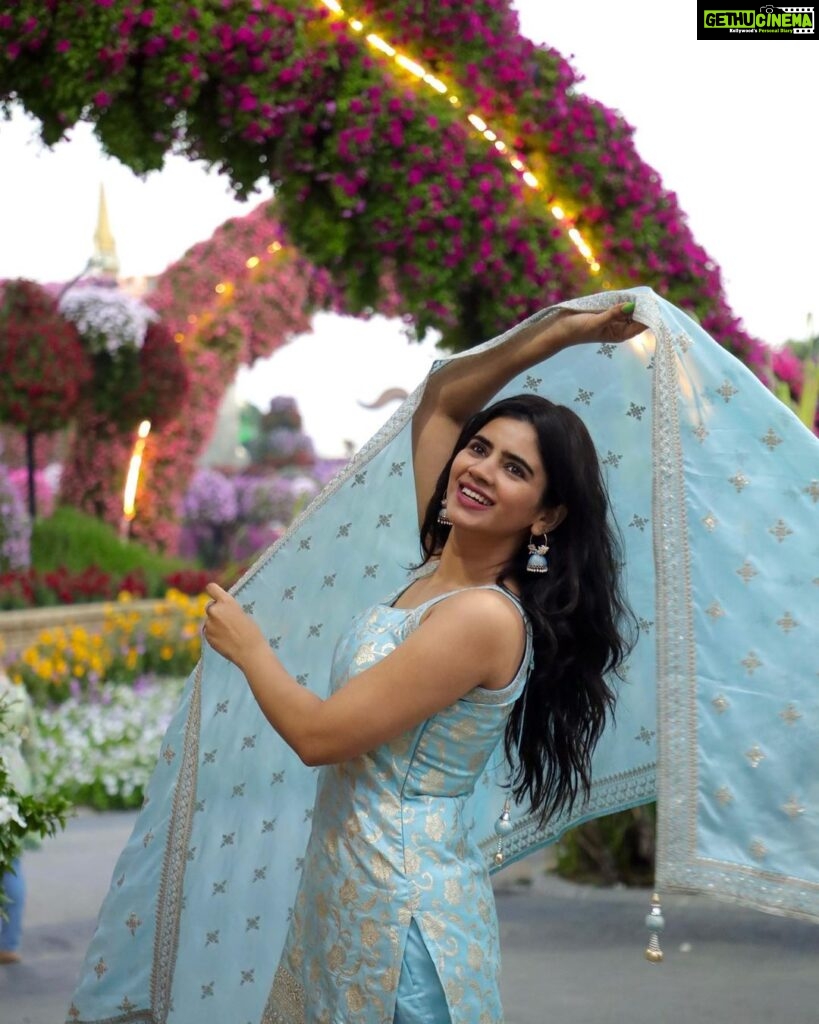 Soundariya Nanjundan Instagram - Surrounded by nature's beauty. 🌻 This garden is proof that flowers can heal the soul @dubaimiraclegarden 🪷 📸- @bhoopalm_official Outfit- @kiarainchennai 🌻 🌻 🌻 🌻 🌻 #soundariyananjundan #dubai #uae #mydubai #dubailife #abudhabi #love #dxb #fashion #usa #sharjah #kuwait #instagram #qatar #dubaimall #instagood #india #travel #photography #luxury #dubaifashion #emirates #dubaimarina #burjkhalifa #saudiarabia #paris #bahrain #dubailifestyle #oman #ajman Dubai Miracle Garden