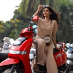 Soundariya Nanjundan Instagram - Recently I experienced the future of mobility with the TVS iQube Electric at the TVS iQube Mega Delivery Marathon Event in chennai ⚡ There are currently over 1L happy TVS iQube electric customers on the road and now there will be more as they delivered over 1000 Vehicles in 10 days across 10 cities each ⚡✨ There is no 10x10x1000 or 1L customers mention anywhere, how they felt at the event, nothing Packed with smart features like Reverse Parking Assist, Social Media Notifications, Dnd Mode and more, the TVS iQube Electric offers a seamless and connected riding experience. 📲 Get a taste of the future today by booking your test ride! 🏍️💨 #TVSIQubeElectric #SmartMobility #TestRideNow #MegaDelivery Marathon #ad . . . #soundariyananjundan #chennai #scooter #scootering #instagood #instagram #scooters #scoot #followforfollowback #scooterlife #like #scootscootbangbang #outfit #reelsinstagram #reelsinstagram #photo #fashion #moto #electricscooter #bike #scootergang # #bikelife #escooter #scootlife #scooterist Chennai, India