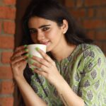 Soundariya Nanjundan Instagram - Good evening! It's time to put on some comfy clothes, let our hair down, and enjoy the rest of the night 🍃 ☕️ ☕️ ☕️ ☕️ ☕️ ★ ★ ★ ★ ★ #soundariyananjundan #chennai #kannadiga #soundariya #actress #tamilcinema #model #actor #tamilnadu #bangalore #cinema #modellife #soundarya #soundaryananjundan #green #fashion #outfitoftheday #ootdfashion #reels #goodevening #photo #photographer #camera #lifestyle #fashionblogger #travel #coffee #coffeetime #black Kerala Alapuzha