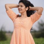 Soundariya Nanjundan Instagram - Dare to be unapologetically yourself, and watch how not giving a damn sets you free. 🚫🦋 #UnleashYou" #nomakeup #bareskin . Outfit- @yaakkai_apparel 📸 - @barath_blze Styling- @tharsika_tharshi ✨ . #soundariyananjundan