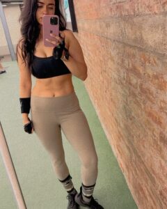 Soundarya Sharma Instagram - You Ready? Let’s go… Yas.. For those of you who wanna koe, what’s it all about: 5% pleasure, 15% pain, 30% concentrated power of will, 10% luck, 20% skill, 20% Sheer hard work & grill BRB 🌪️🙅🏻‍♀️#GymPicturesDump #FitnessEthusiast #workout #fitnessmotivation