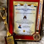 Soundarya Sharma Instagram - It is my honour and privilege to receive the prestigious Stree Shakti Rashtriya Puruskar at the governor’s house by the Honorable Governor of Maharashtra! मैं इस अवार्ड को बहुत प्राथमिकता देती हूँ।और इस सम्मान को नतमस्तक होकर स्वीकार करती हूँ ।मैं धन्यवाद देती हूँ H.E. Governor Of Maharashtra, Shri Ramesh Bais जी और Suryadutta group of institutes के chairman Dr. Sanjay B. Choradiya जी का, जिन्होंने मुझे #StreeShaktiRashtriyaPuruskar -2023 से सम्मानित किया। मैं कोशिश करूँगी की इसके साथ जो मुझे उत्तरदायित्व मिला है, उसे मैं बखूबी निभाऊँ।🙏😍 Raj Bhavan